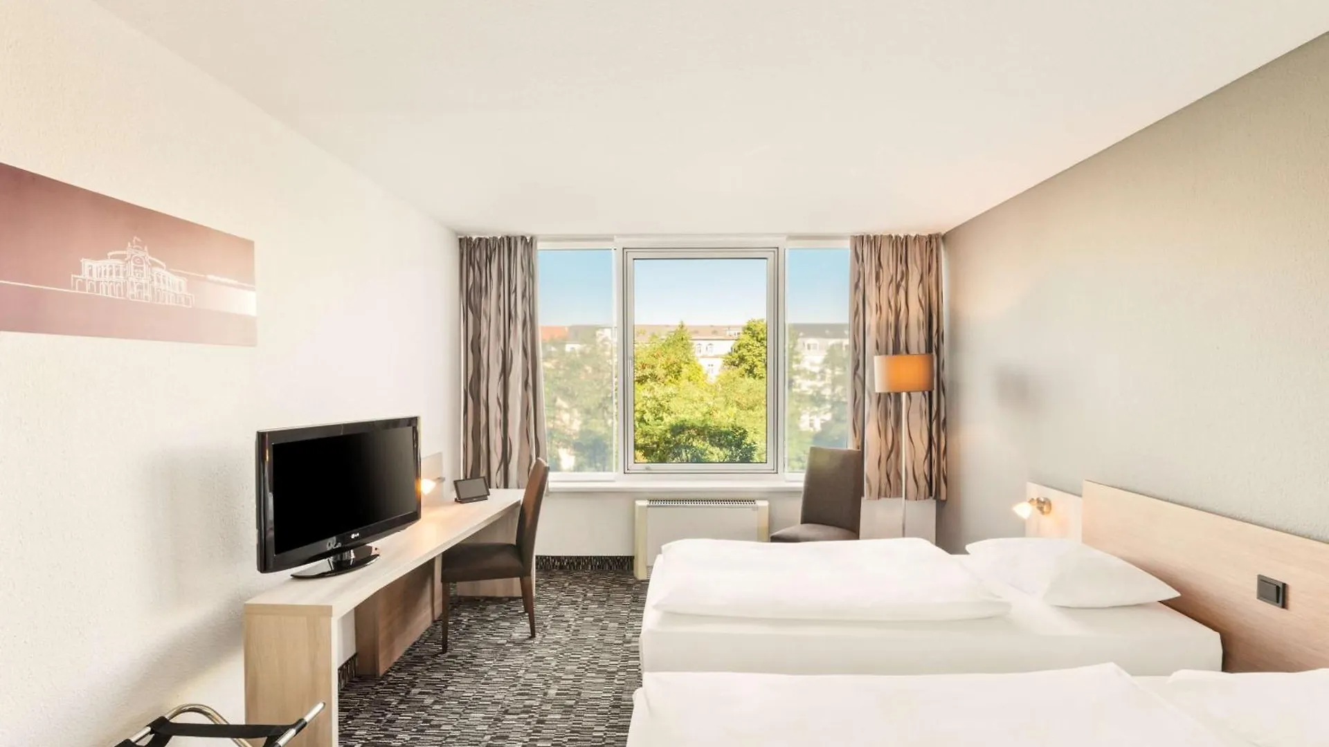 Best Western Plus Hotel Dresden City 3*,
